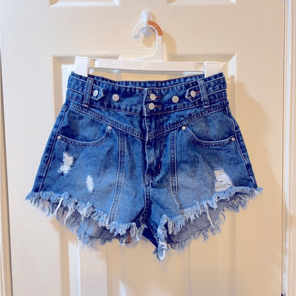 High rise Jean cut off shorts
